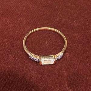Carrie Elizabeth x Zoe Sugg Ring